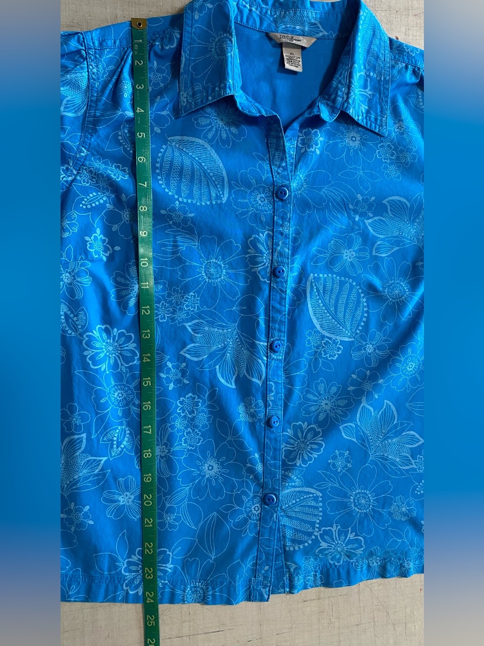 IB Diffusion women’s bright blue Hawaiian style shirt, light blue design - Picture 10 of 10